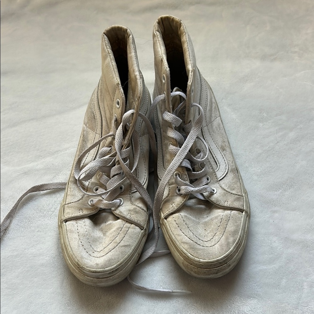 Vans SK8-Hi Classic High-Top Canvas Sneakers in Off-White